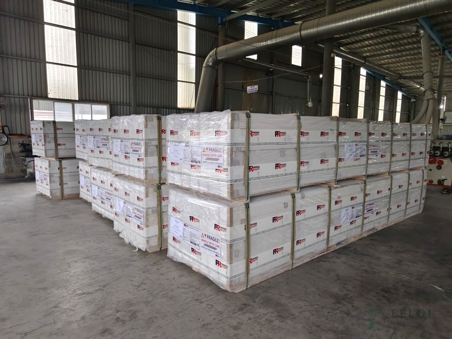 Packing & labelling — LELOI primed moulding, Vietnam 2